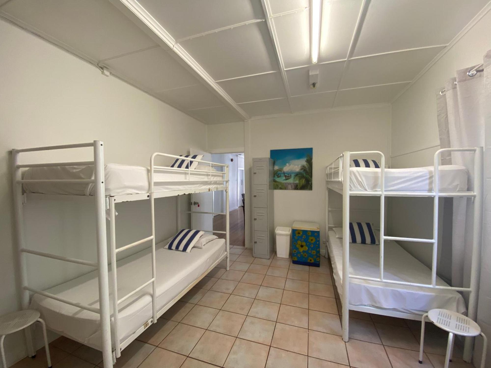 Civic Guesthouse Таунсвилл Экстерьер фото